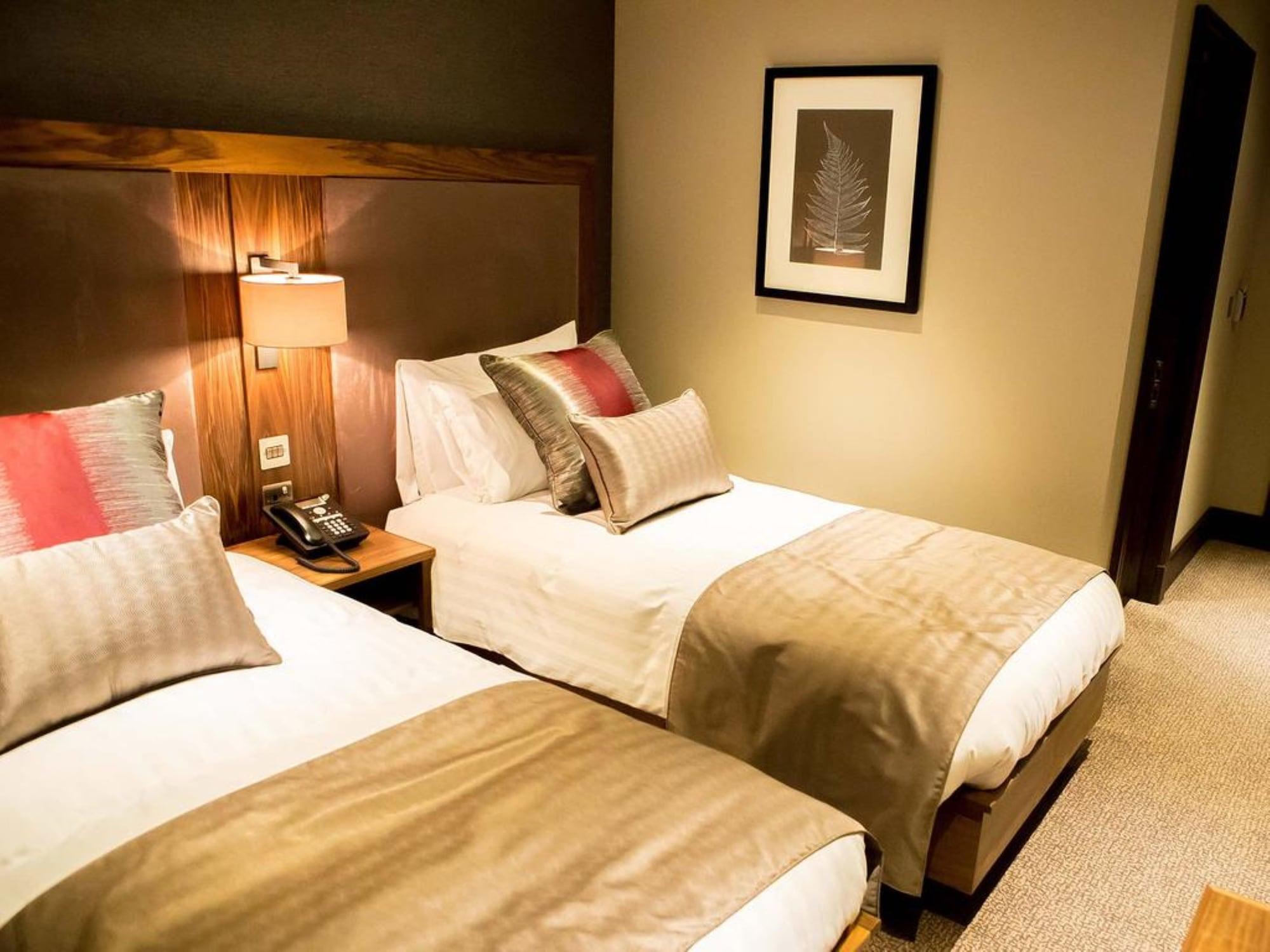 Busby Hotel Clarkston エクステリア 写真