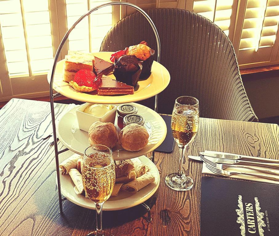 Busby Hotel Clarkston エクステリア 写真