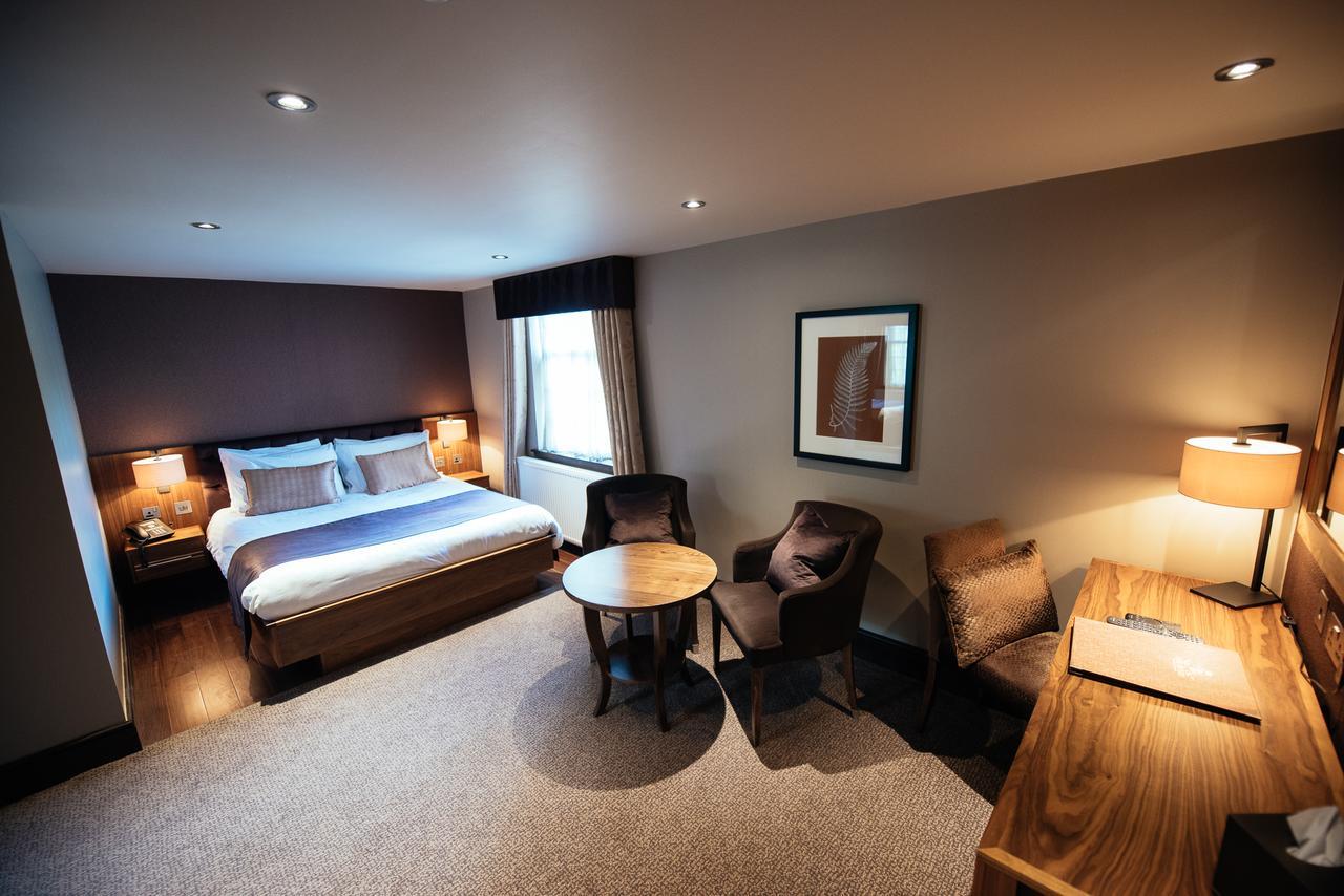 Busby Hotel Clarkston エクステリア 写真