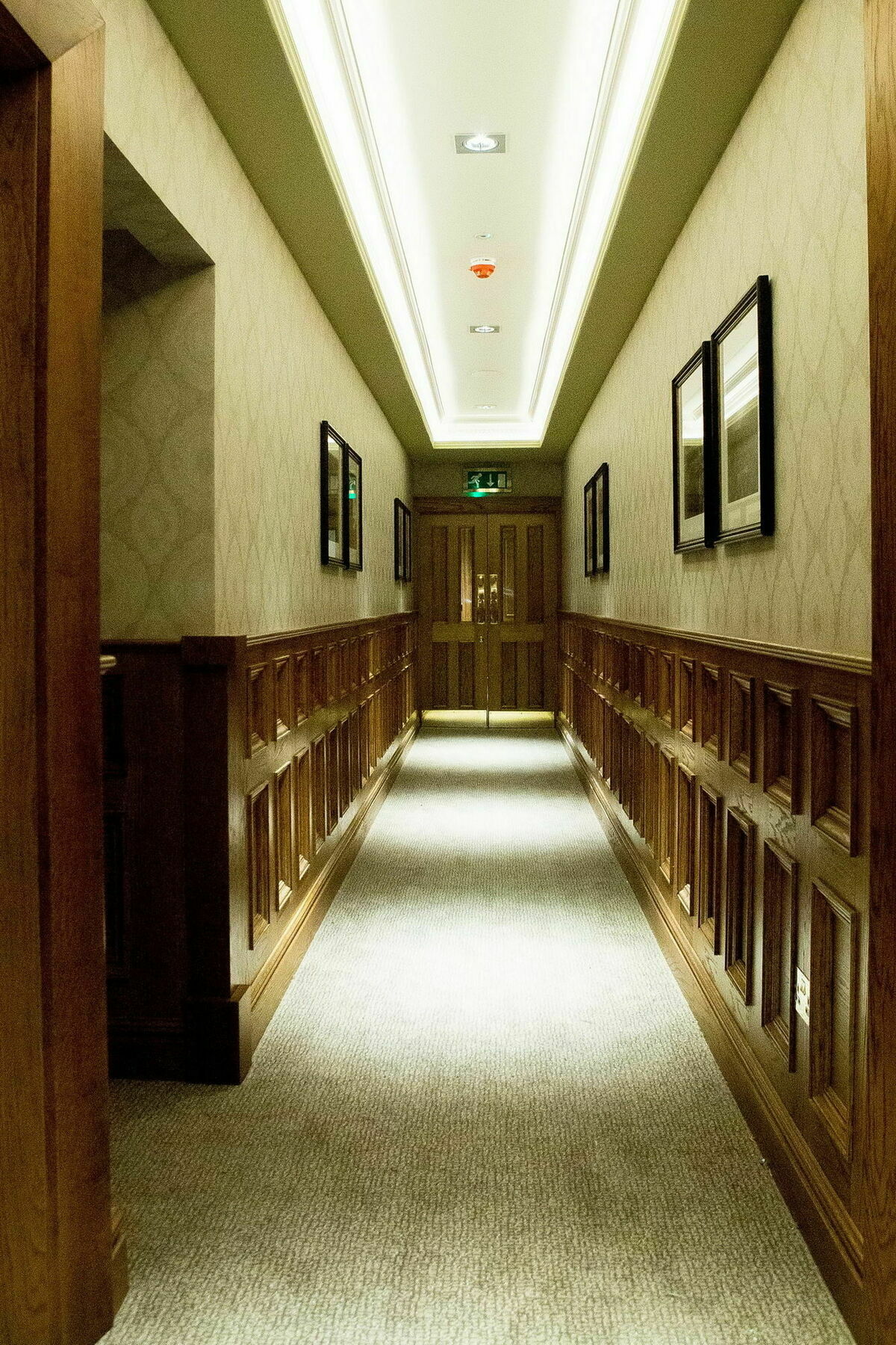Busby Hotel Clarkston エクステリア 写真