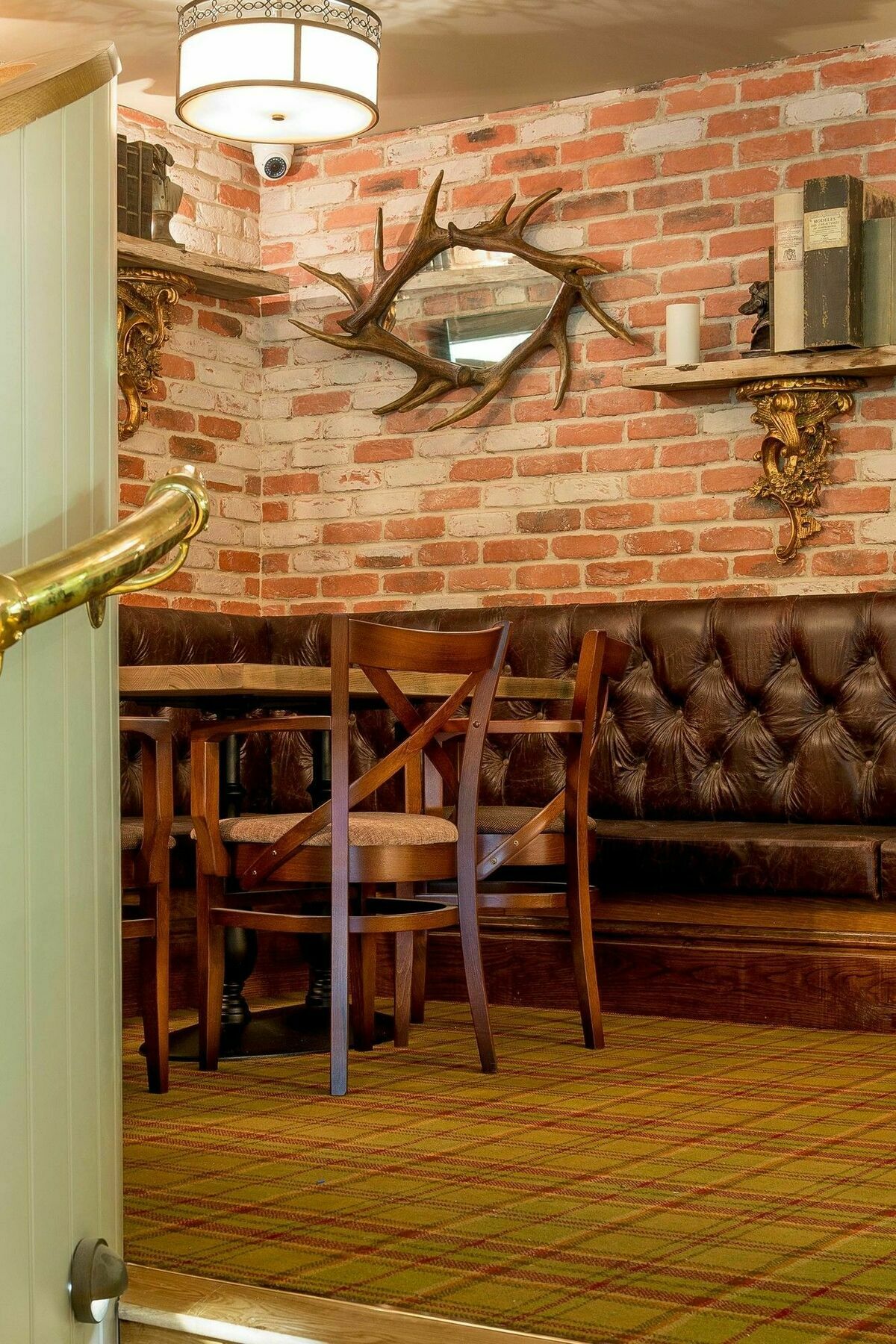 Busby Hotel Clarkston エクステリア 写真