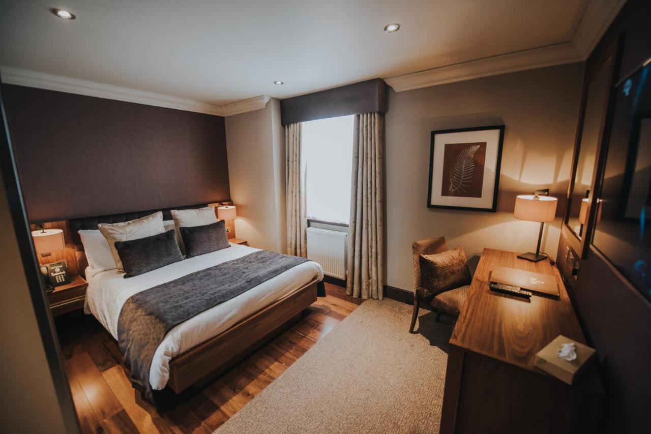Busby Hotel Clarkston エクステリア 写真