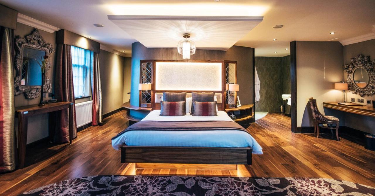 Busby Hotel Clarkston エクステリア 写真