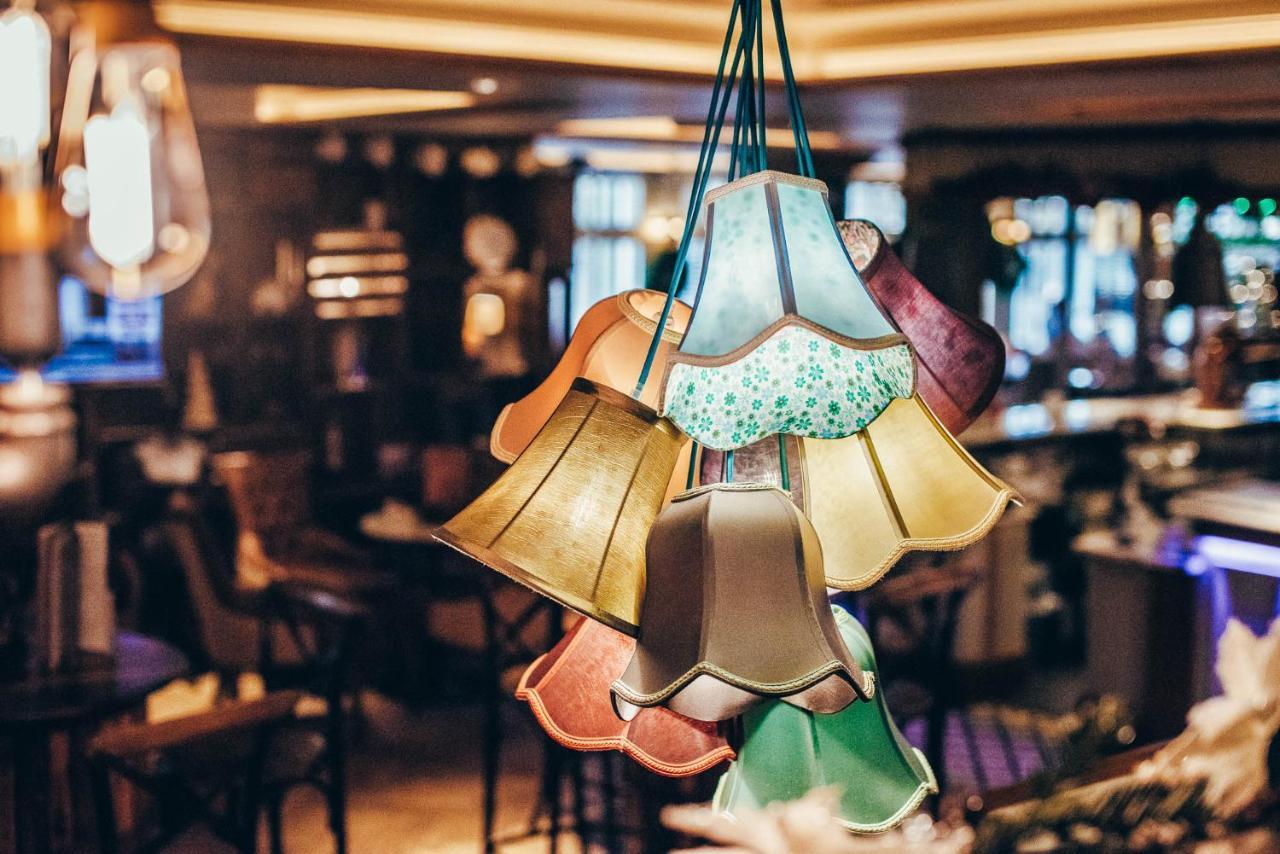 Busby Hotel Clarkston エクステリア 写真